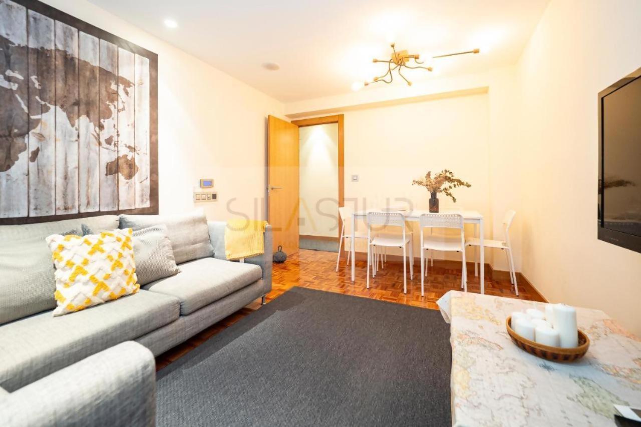 Appartamento Piso Barrio del Carmen Gijón Esterno foto