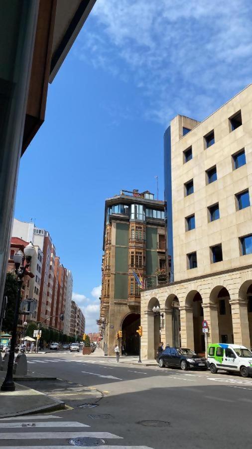 Appartamento Piso Barrio del Carmen Gijón Esterno foto